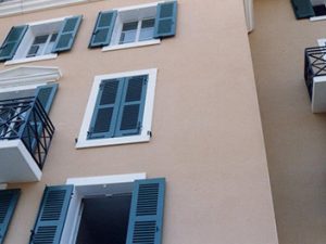 Bourg en Bresse Volets Bleus