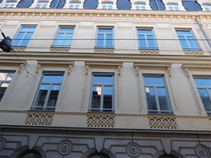 Fenêtre Bois Saint Étienne Trésorerie