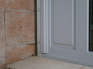Porte En Bois Couleur Blanche